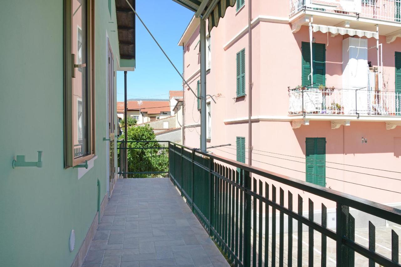 Agriturismo La Casa Degli Zii Albenga Exterior photo